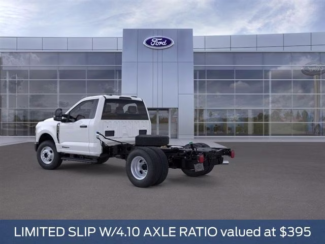 2026 Oxford White Ford Super Duty F-350 DRW XL 4X4 Chassis