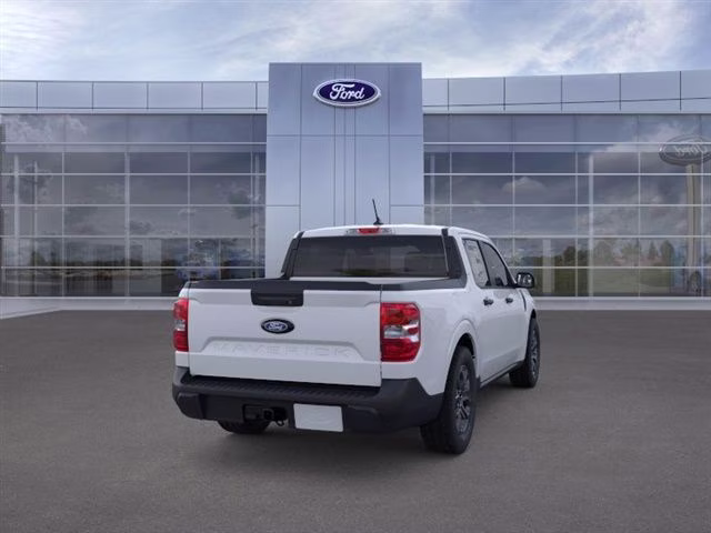 2026 White Metallic Ford Maverick XLT AWD Truck