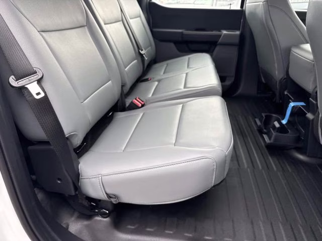2026 Oxford White Ford F-150 XL 4X4 Truck