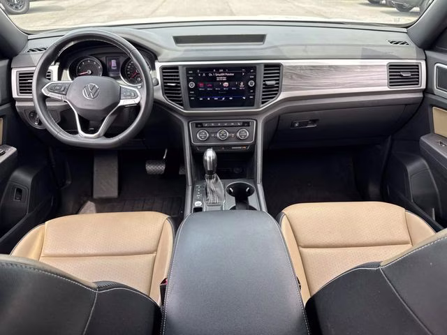 2021 White Volkswagen Atlas Cross Sport 2.0T SE w/Technology FWD SUV