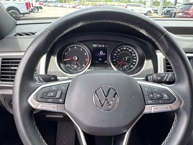 2021 White Volkswagen Atlas Cross Sport 2.0T SE w/Technology FWD SUV