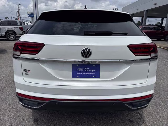 2021 White Volkswagen Atlas Cross Sport 2.0T SE w/Technology FWD SUV