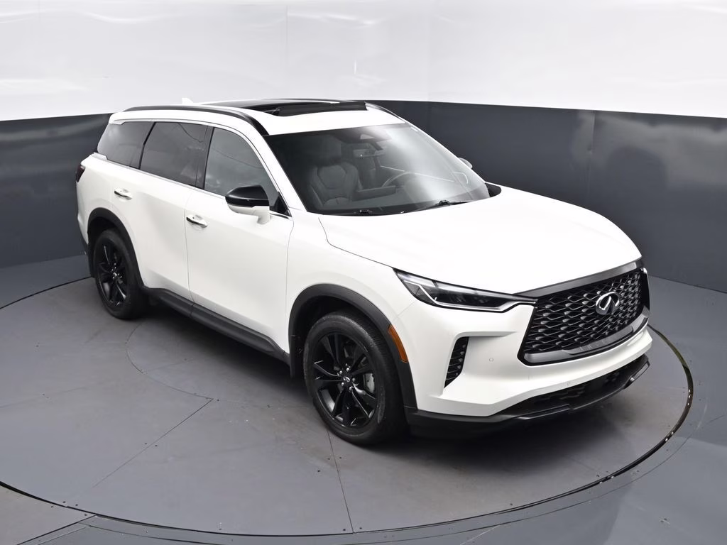 2025 Majestic White INFINITI QX60 LUXE AWD SUV