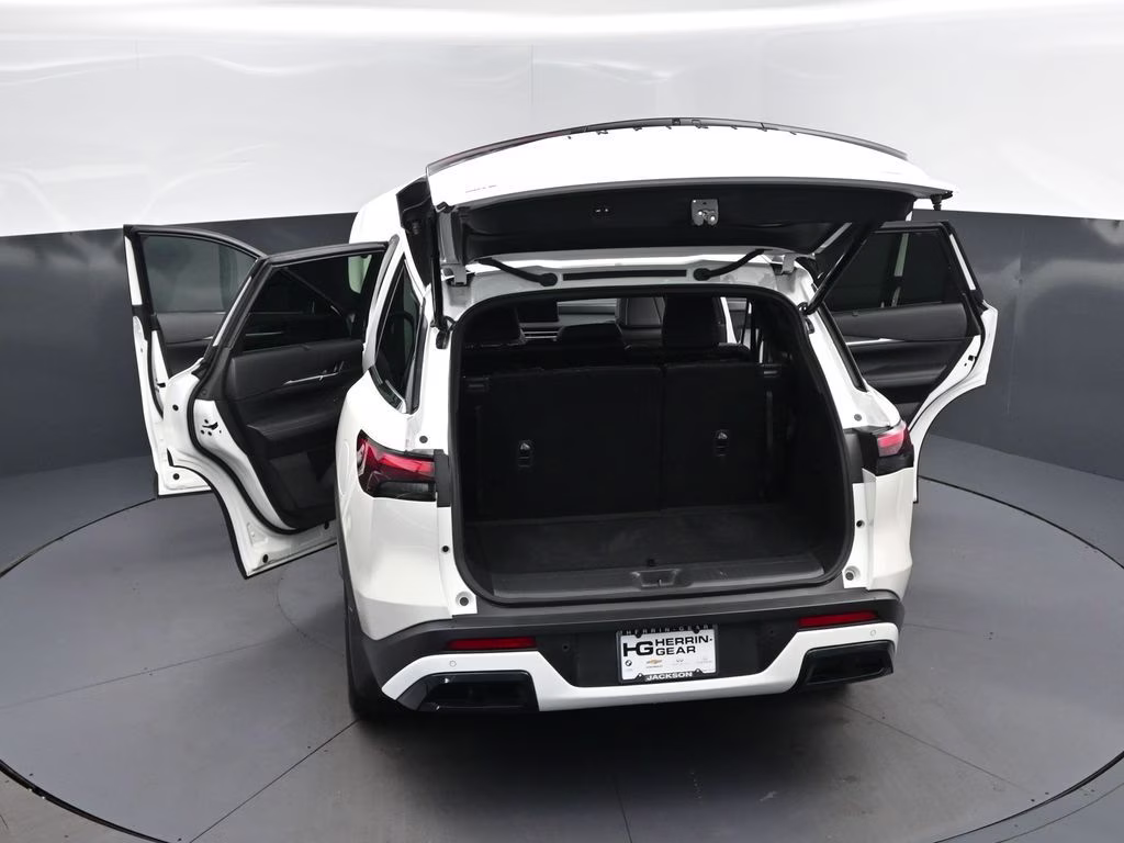 2025 Majestic White INFINITI QX60 LUXE AWD SUV