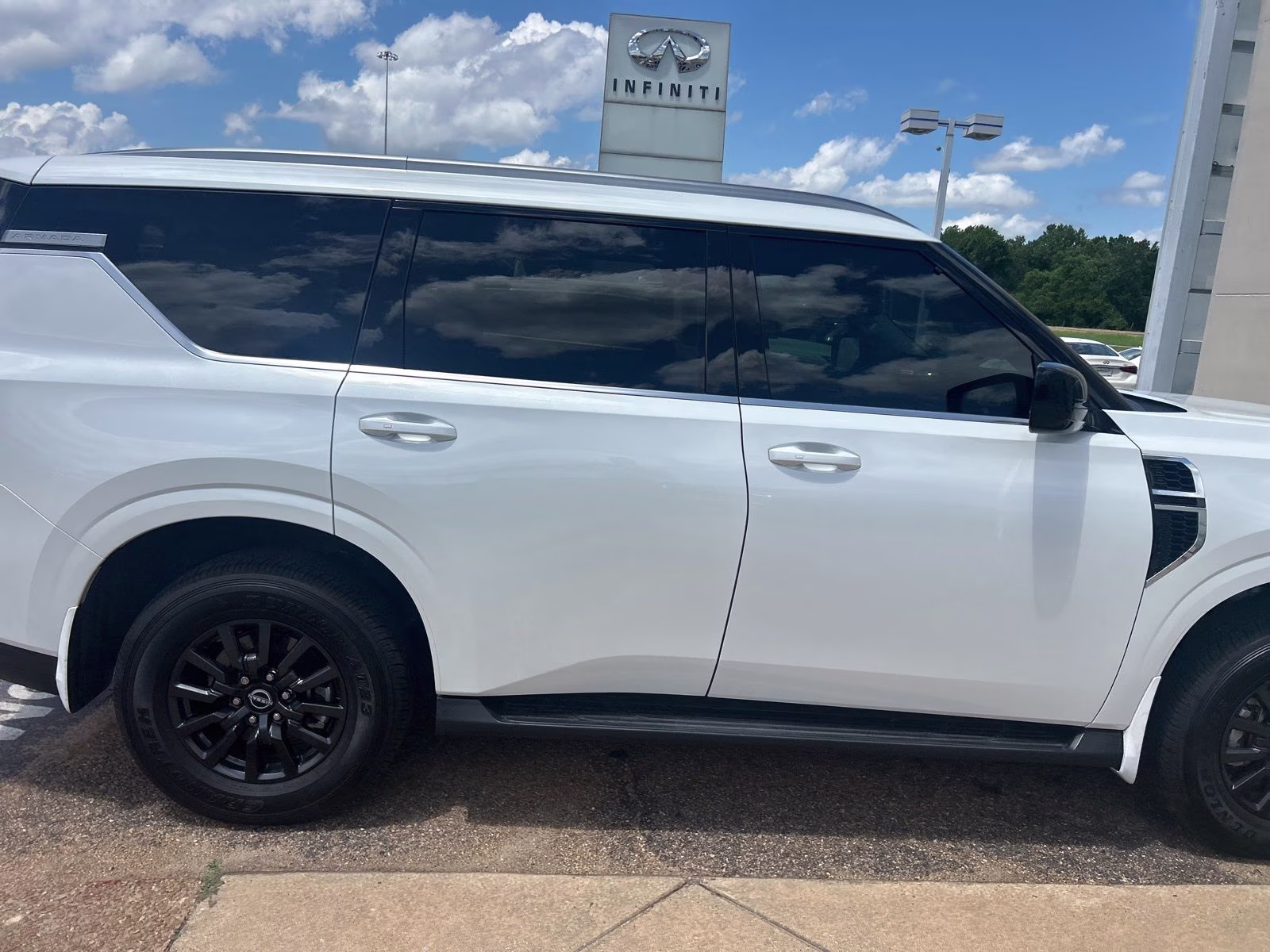 2025 Aspen White Nissan Armada SV RWD SUV