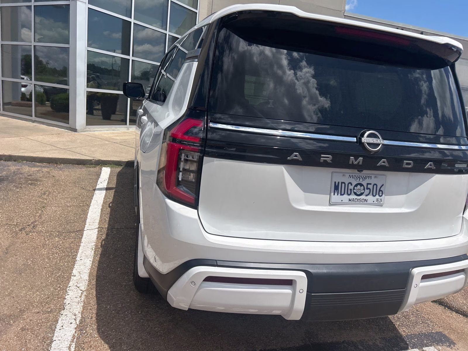 2025 Aspen White Nissan Armada SV RWD SUV