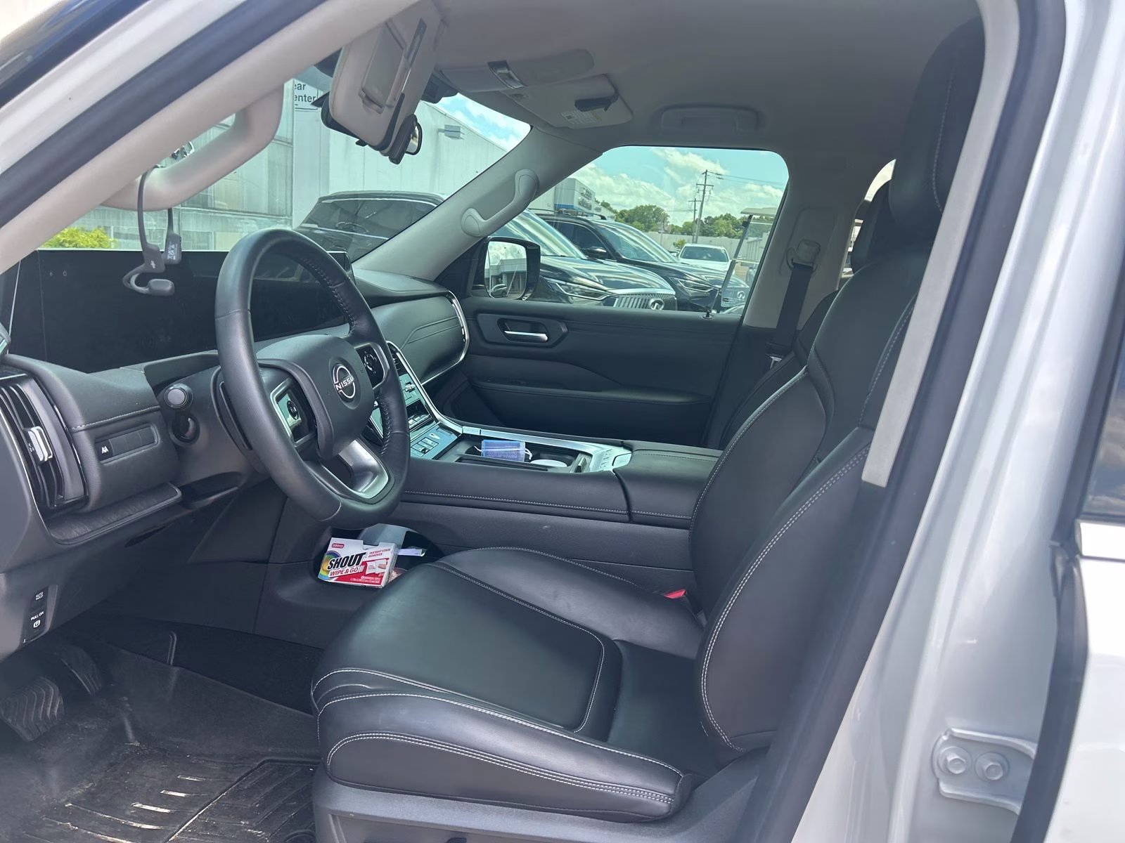 2025 Aspen White Nissan Armada SV RWD SUV
