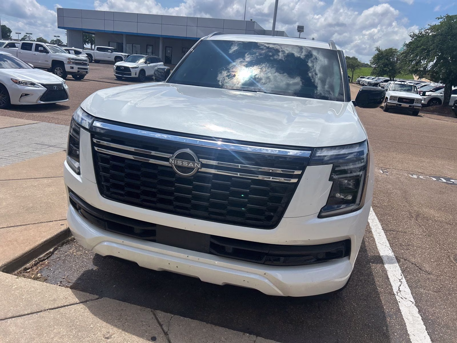 2025 Aspen White Nissan Armada SV RWD SUV