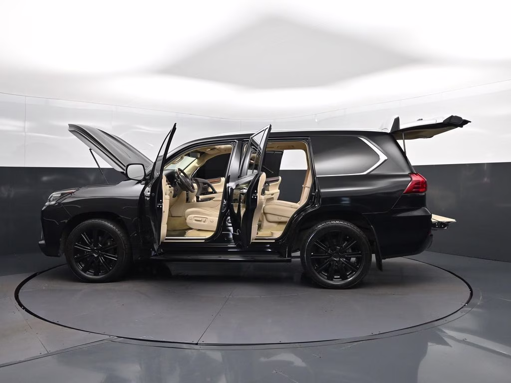 2017 Onyx Black Lexus LX 570 4X4 SUV
