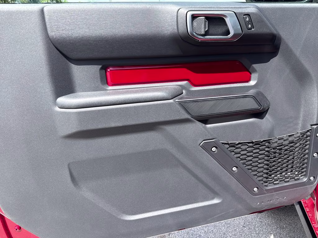 2026 Ruby Red Met Tinted CC Ford Bronco Badlands 4X4 SUV