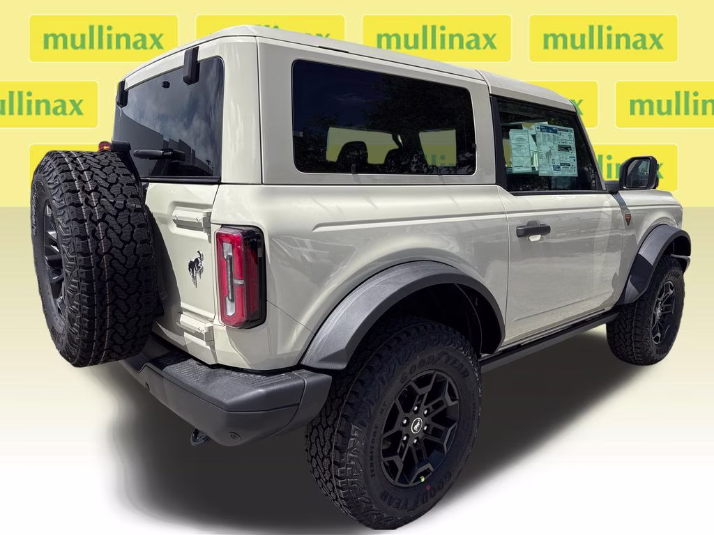 2026 Desert Sand Ford Bronco Badlands 4X4 SUV