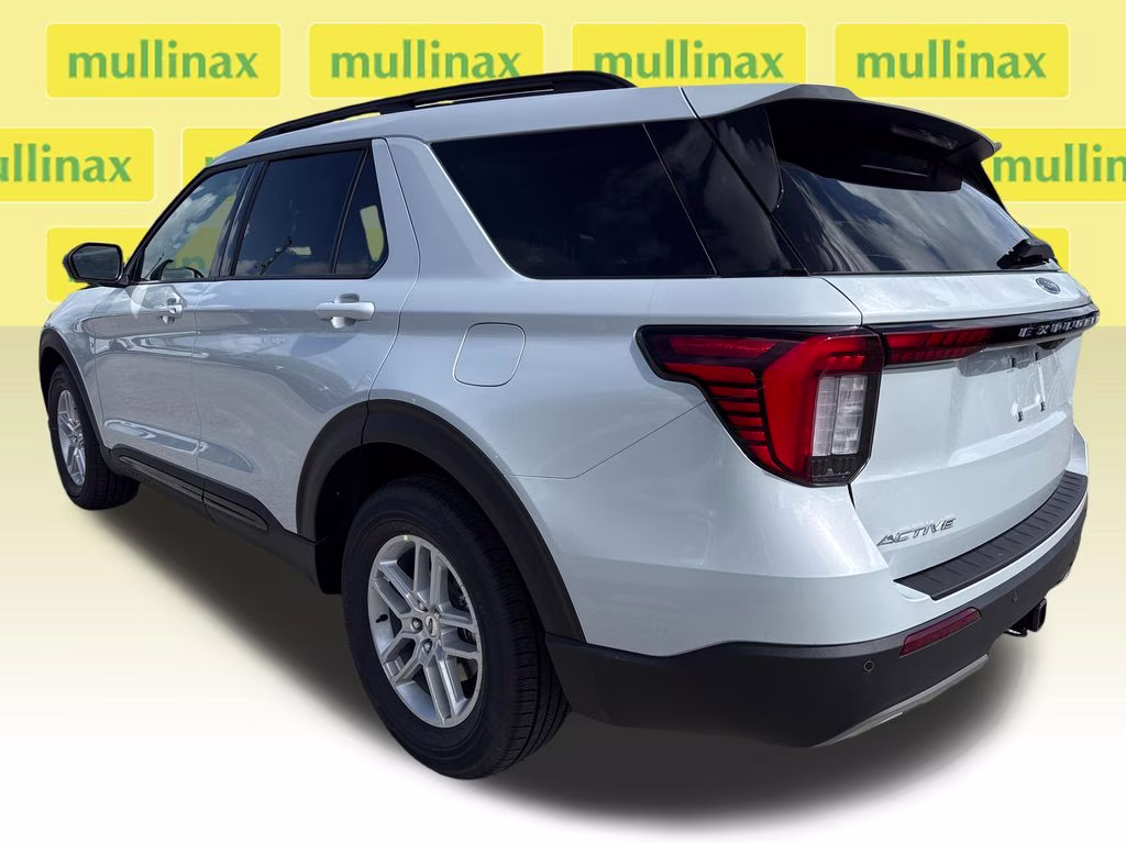 2026 Space White Metallic Ford Explorer Active RWD SUV