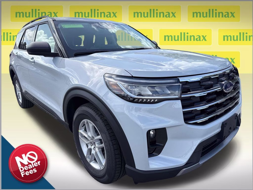 2026 Space White Metallic Ford Explorer Active RWD SUV