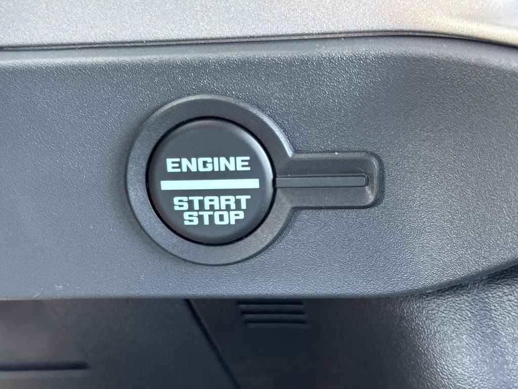 2026 Oxford White Ford Bronco Outer Banks 4X4 SUV