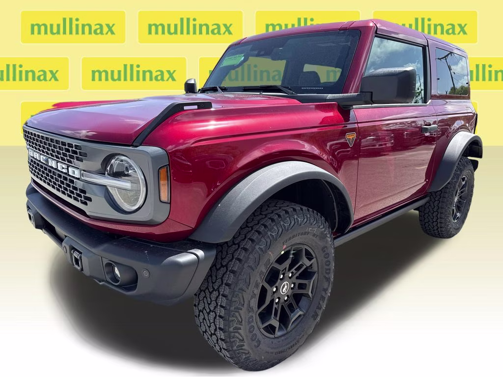 2026 Ruby Red Met Tinted CC Ford Bronco Badlands 4X4 SUV