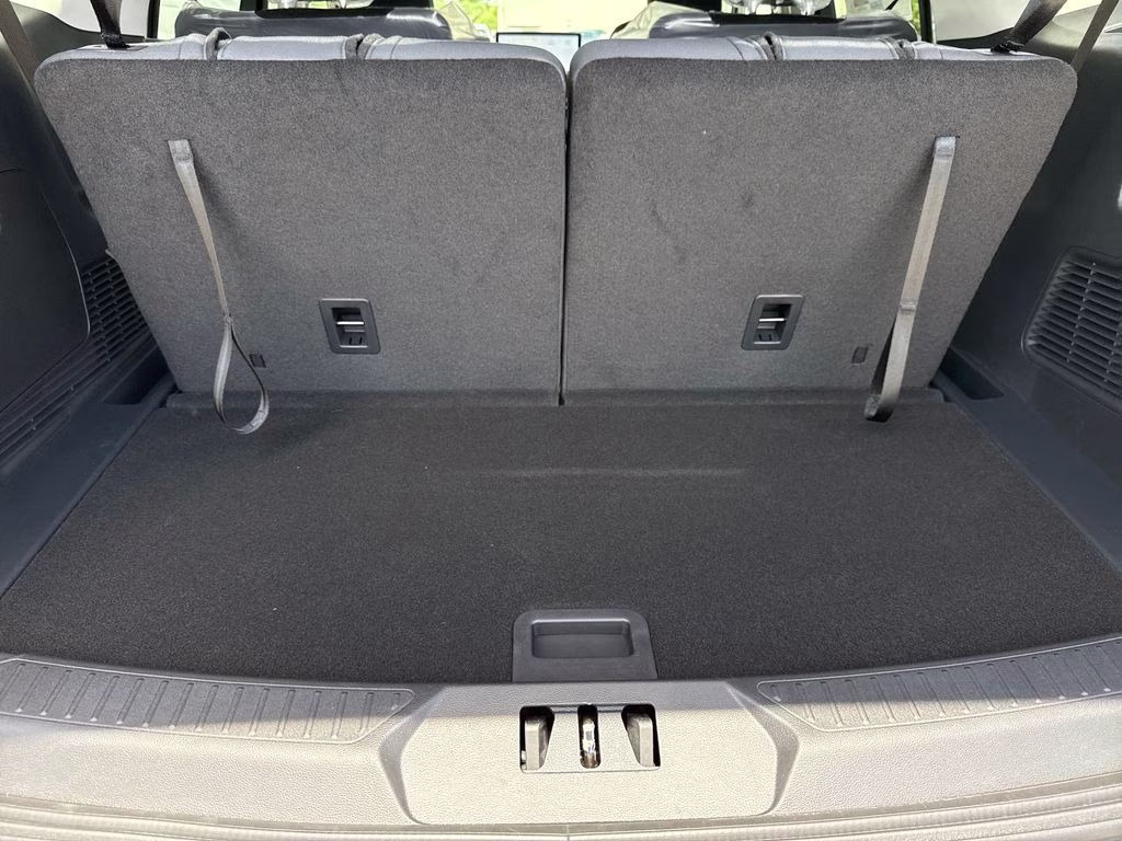 2026 Carbonized Gray Metallic Ford Explorer Active RWD SUV