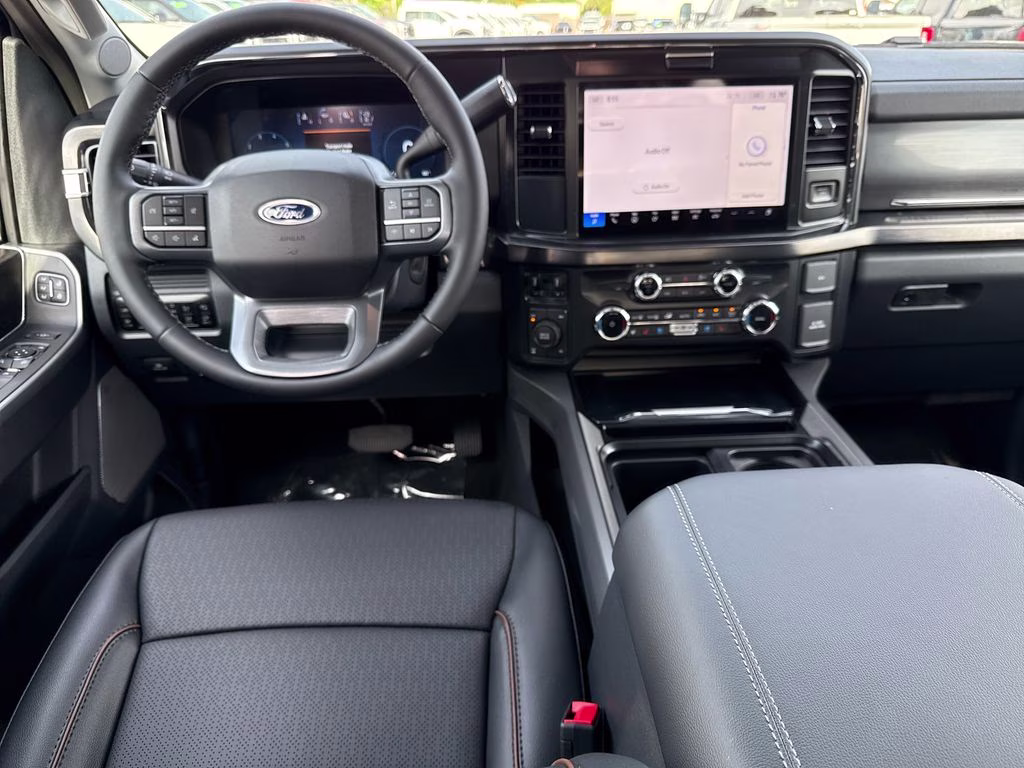 2026 Avalanche Ford Super Duty F-250 SRW Lariat 4X4 Truck