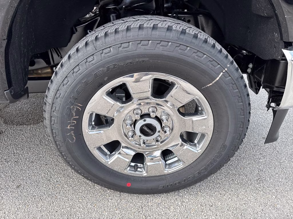 2026 Black Metallic Ford Super Duty F-250 SRW Lariat 4X4 Truck