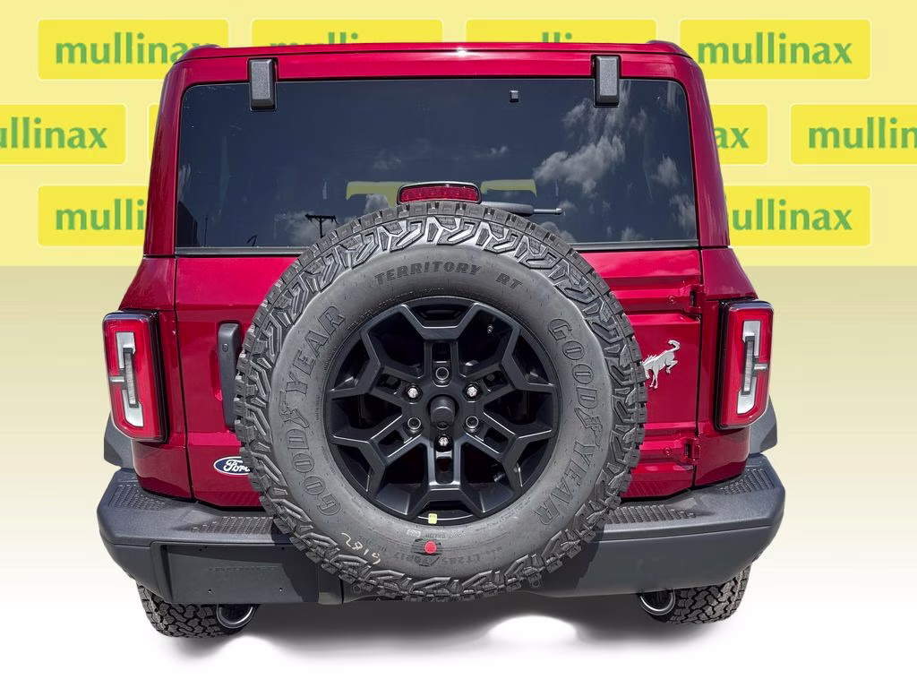 2026 Ruby Red Metallic Tinted Clearcoat Ford Bronco Badlands 4X4 SUV