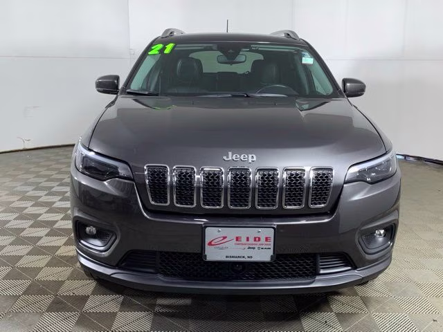 2021 Granite Crystal Metallic Clearcoat Jeep Cherokee Latitude Lux 4X4 SUV