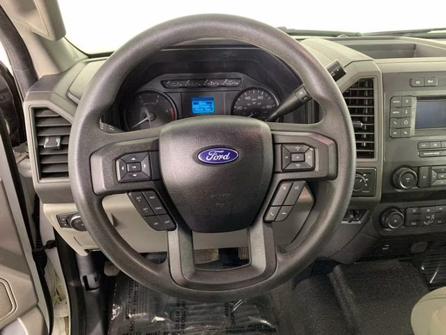 2021 Oxford White Ford Super Duty F-350 DRW XL 4X4 Chassis