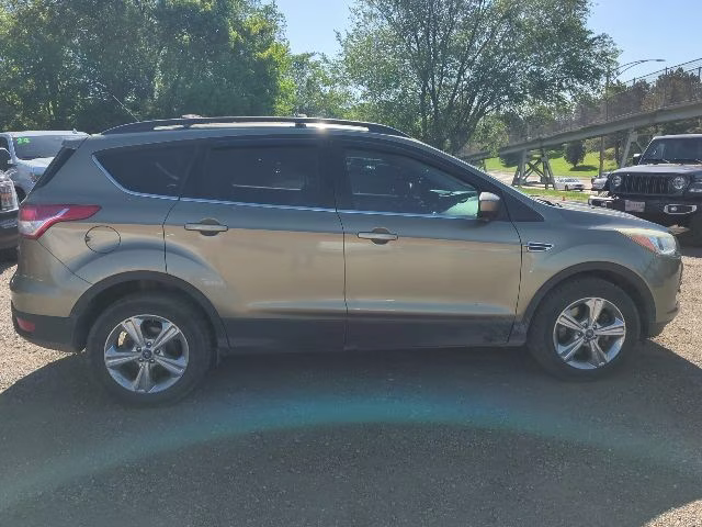 2013 Ginger Ale Metallic Ford Escape SE 4X4 SUV