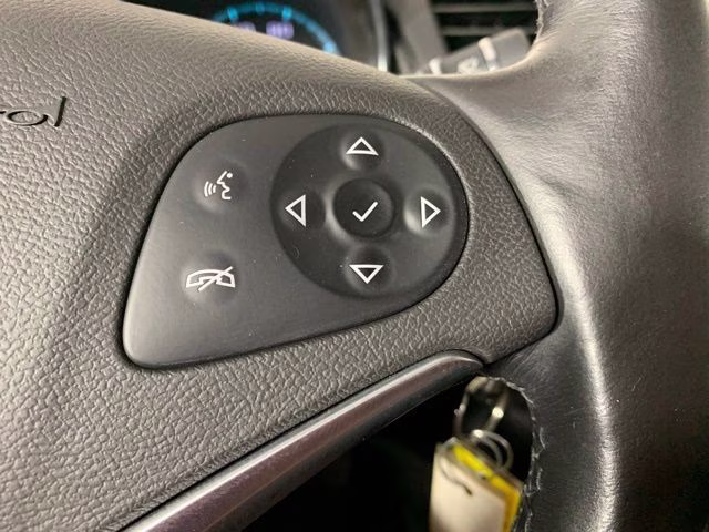 2015 Silver Ice Metallic Chevrolet Impala LT FWD Sedan