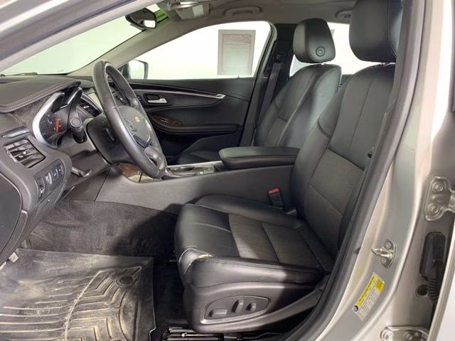 2015 Silver Ice Metallic Chevrolet Impala LT FWD Sedan