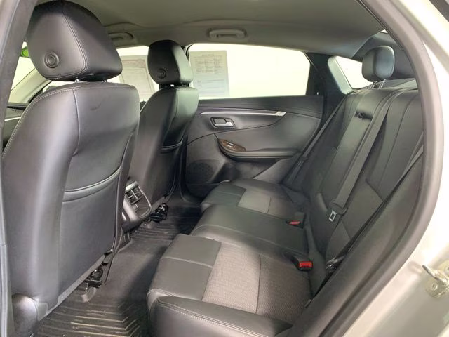 2015 Silver Ice Metallic Chevrolet Impala LT FWD Sedan