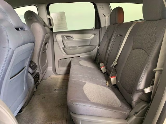 2014 White Diamond Tricoat Chevrolet Traverse LT AWD SUV