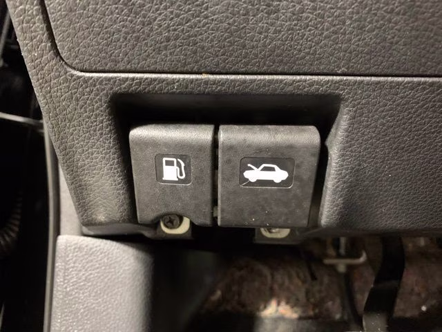2014 Super Black Nissan Altima 2.5 S FWD Sedan