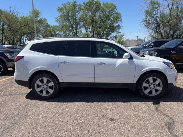 2017 Summit White Chevrolet Traverse LT AWD SUV