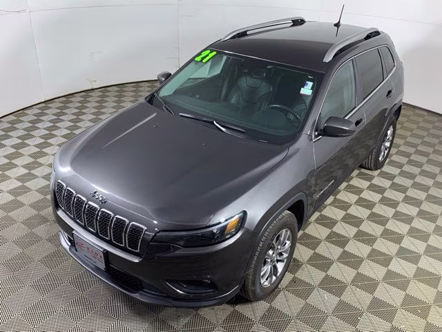 2021 Granite Crystal Metallic Clearcoat Jeep Cherokee Latitude Lux 4X4 SUV