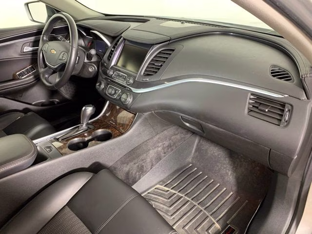 2015 Silver Ice Metallic Chevrolet Impala LT FWD Sedan
