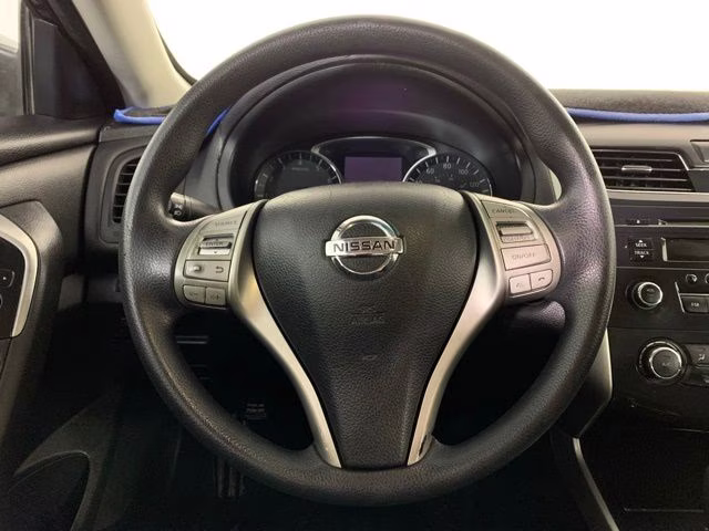 2014 Super Black Nissan Altima 2.5 S FWD Sedan