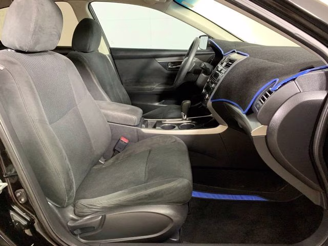 2014 Super Black Nissan Altima 2.5 S FWD Sedan