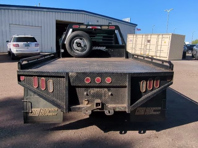 2021 Oxford White Ford Super Duty F-350 DRW XL 4X4 Chassis