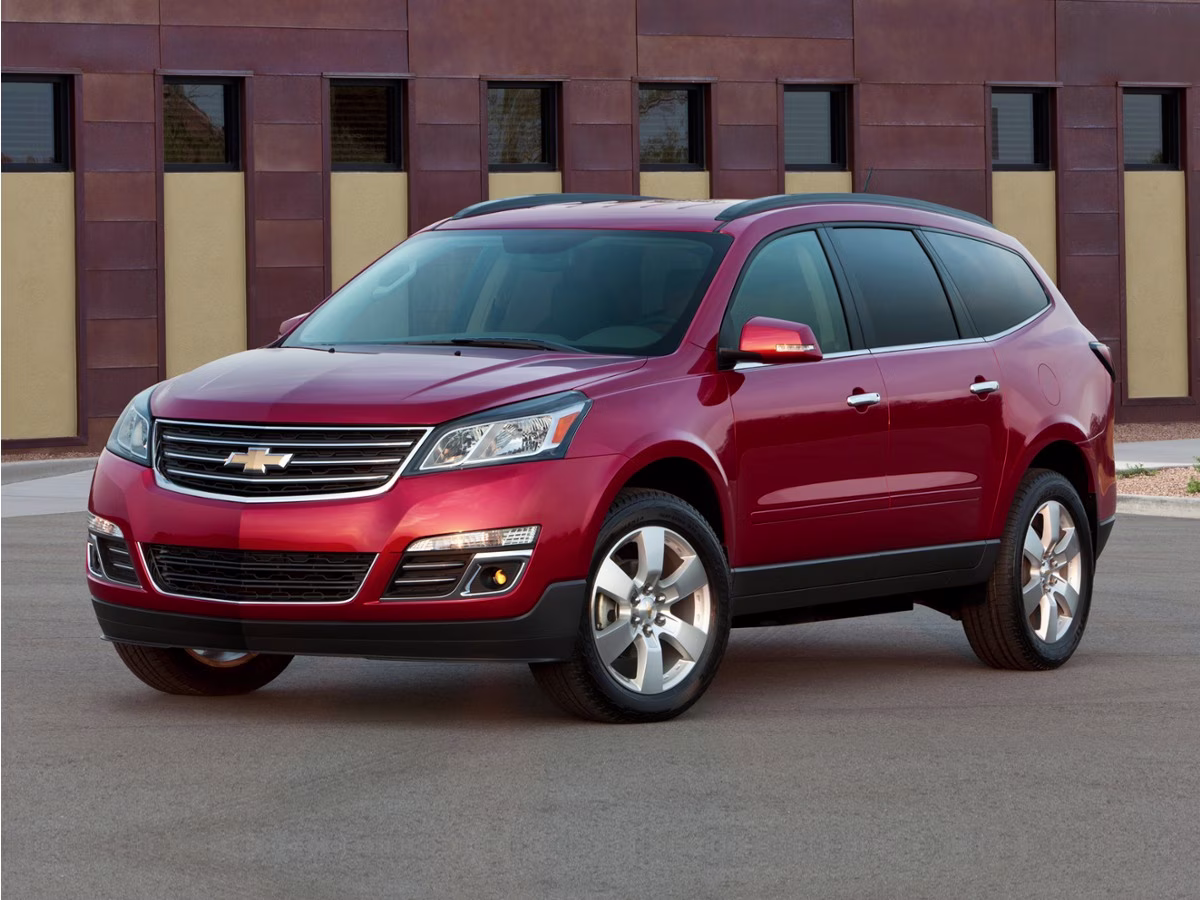 2014 White Diamond Clearcoat Chevrolet Traverse LT AWD SUV