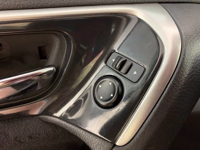 2014 Super Black Nissan Altima 2.5 S FWD Sedan