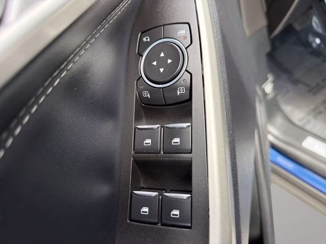 2021 Blue Metallic Ford Explorer Limited RWD SUV
