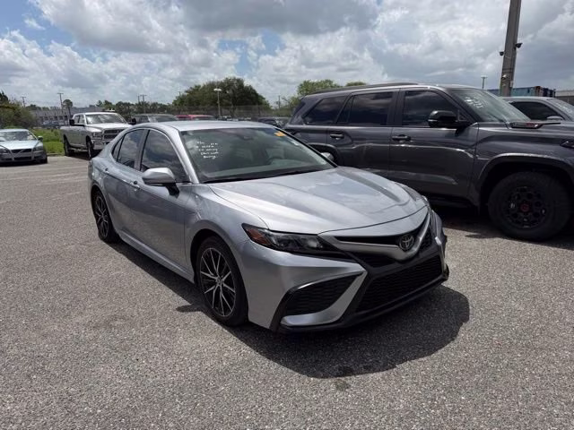 2024 Celestial Silver Metallic Toyota Camry SE FWD Sedan