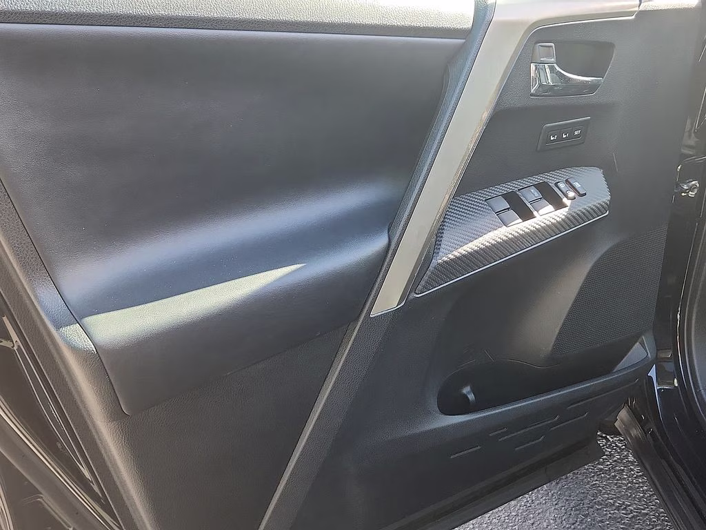 2015 Black Toyota RAV4 Limited AWD SUV
