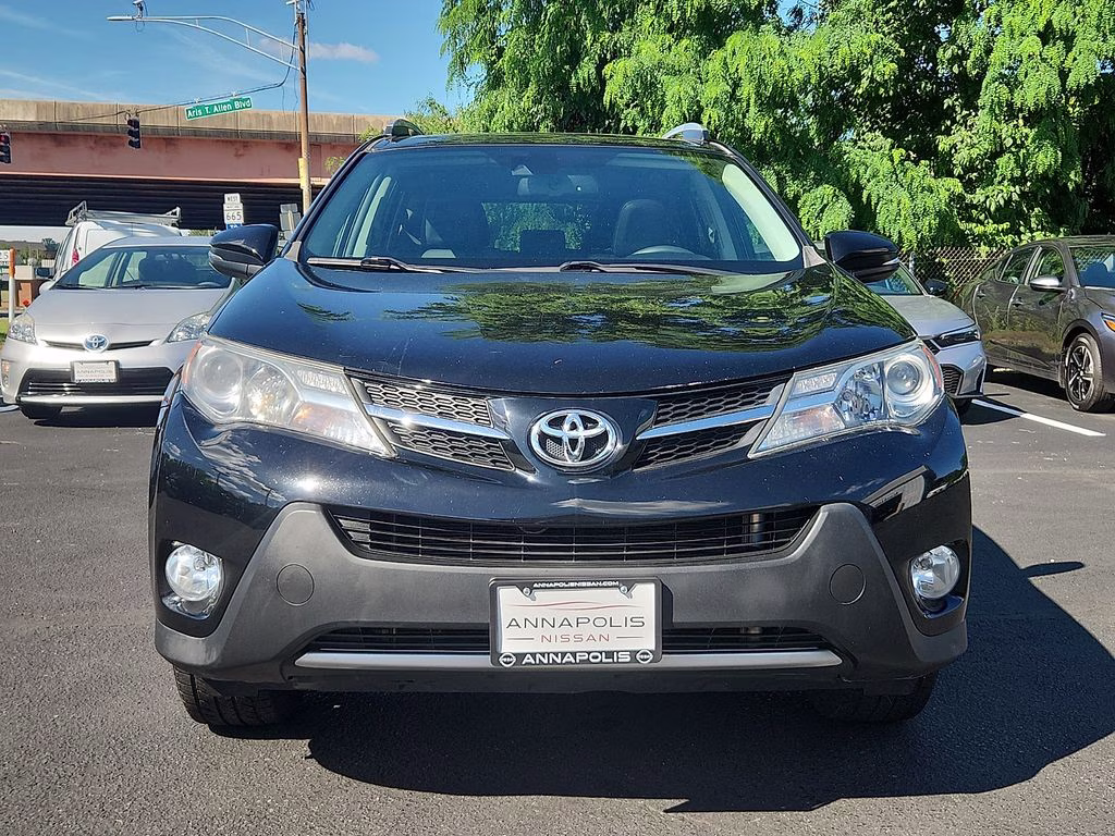 2015 Black Toyota RAV4 Limited AWD SUV