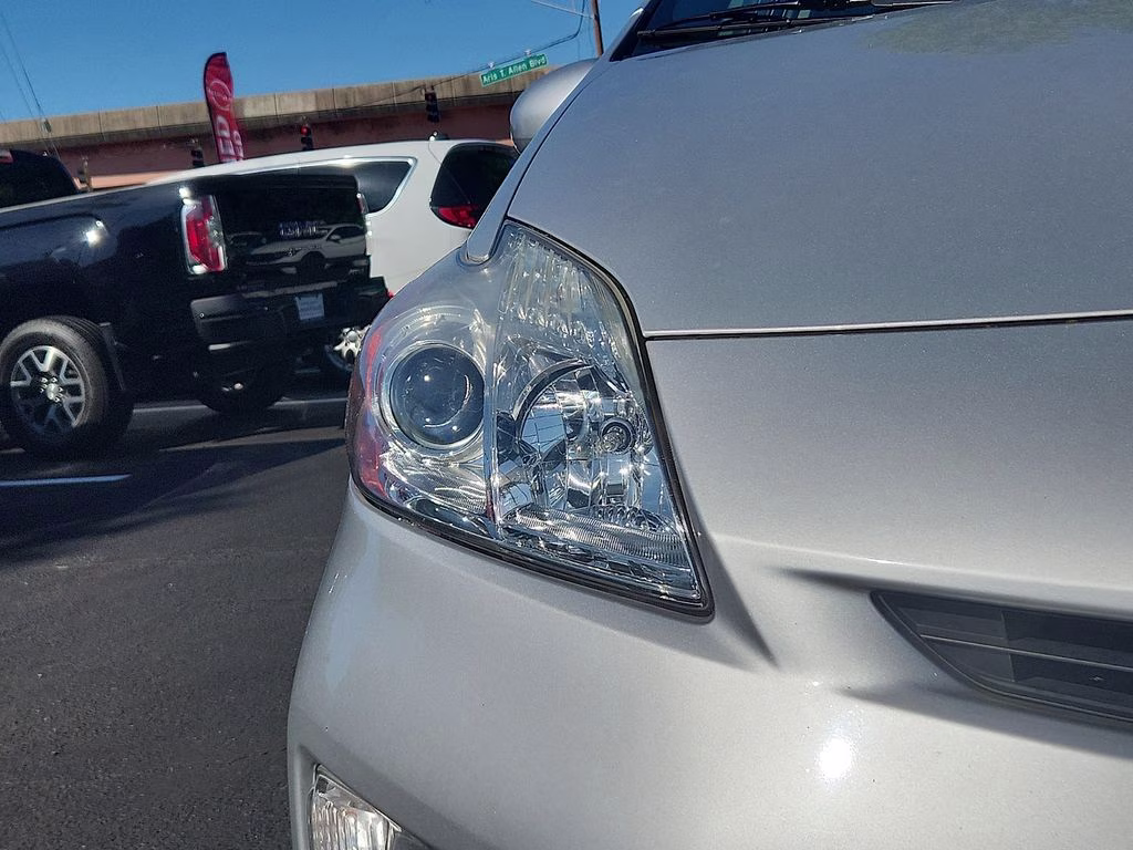 2015 Classic Silver Metallic Toyota Prius Two FWD Hatchback