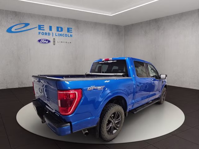 2021 Velocity Blue Metallic Ford F-150 XLT 4X4 Truck