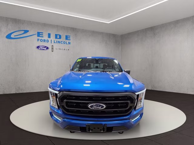 2021 Velocity Blue Metallic Ford F-150 XLT 4X4 Truck