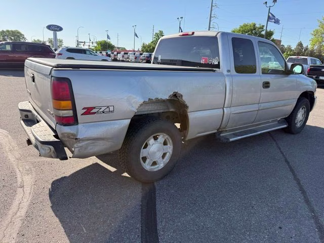 2004 Silver Birch Metallic GMC Sierra 1500 SLE 4X4 Truck