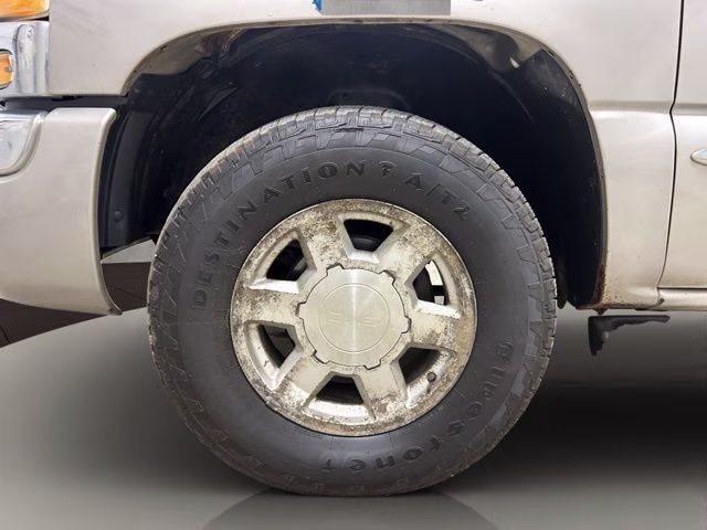2004 Silver Birch Metallic GMC Sierra 1500 SLE 4X4 Truck