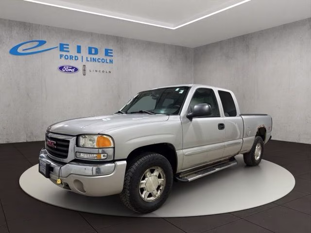 2004 Silver Birch Metallic GMC Sierra 1500 SLE 4X4 Truck