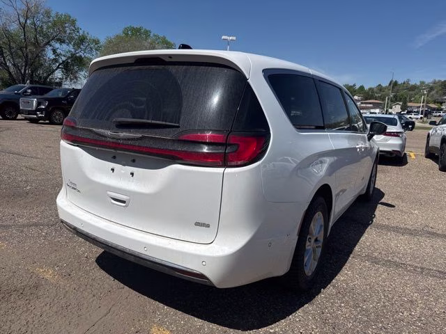2023 Bright White Clearcoat Chrysler Pacifica Touring L AWD Van